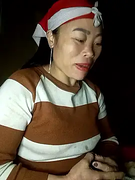 CoMay003 online show from 10, 1, 2026