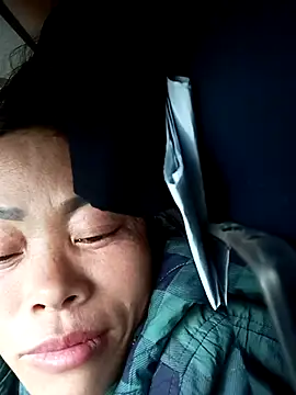 CoMay003 online show from 27, 11, 2025