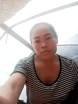 CoMay003 online show from 26, 9, 2025