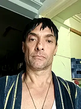 Snapshot of dicinyou80 chatting on 27, 3, 2026 dicinyou80 online show from 27, 3, 2026