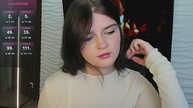 MoriGirl online show from 13, 9, 2025