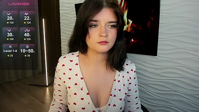 MoriGirl online show from 14, 9, 2025