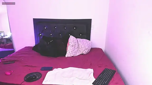 samiacooper25 online show from 20, 12, 2025