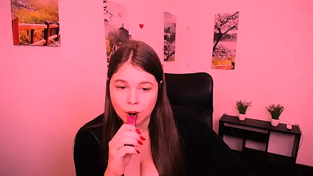  Lovely Mary online show from 25, 9, 2025