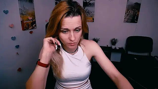 Snapshot of PeppyMia chatting on 21, 11, 2025 PeppyMia online show from 21, 11, 2025