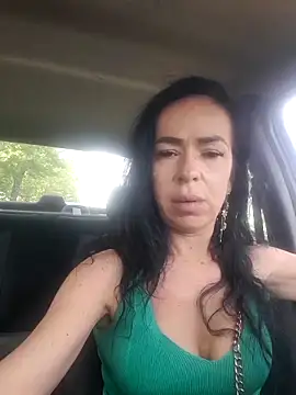 Rosaliemilaxxx online show from 15, 9, 2025