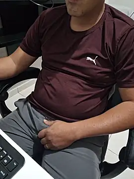 Carloskasado online show from 10, 10, 2025