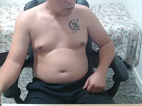 Carloskasado online show from 8, 11, 2025