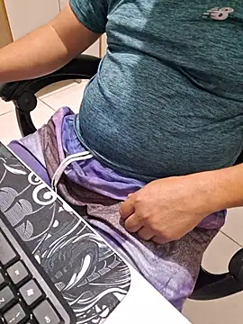 Carloskasado online show from 18, 2, 2026