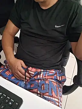 Carloskasado online show from 4, 11, 2025