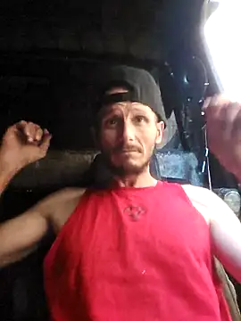 Romance32 online show from 8, 11, 2025