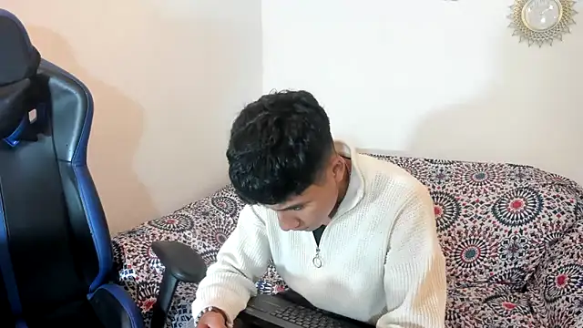 Snapshot of sebas_boys577 chatting on 10, 9, 2025 sebas boys577 online show from 10, 9, 2025