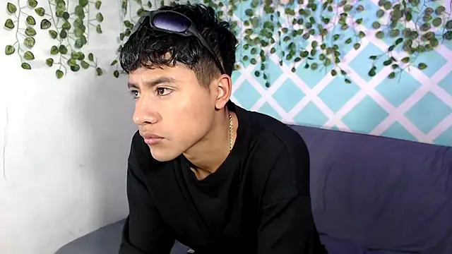 Snapshot of sebas_boys577 chatting on 21, 9, 2025 sebas boys577 online show from 21, 9, 2025