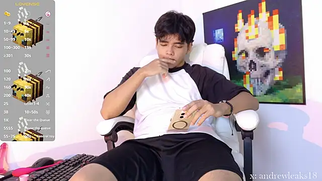 an drew18 online show from 17, 10, 2025