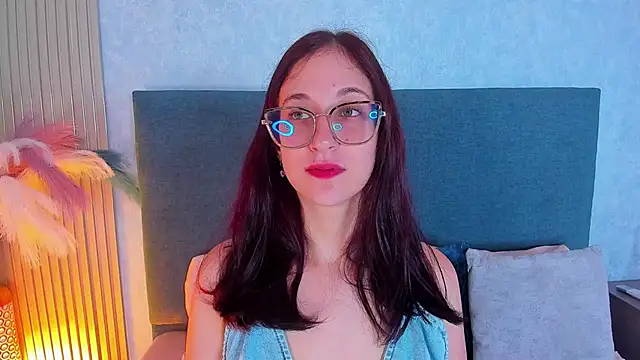 Laura Ivy online show from 7, 3, 2026
