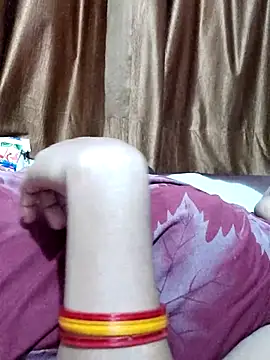 Snapshot of spicysuhana chatting on 21, 6, 2026 spicysuhana online show from 21, 6, 2026