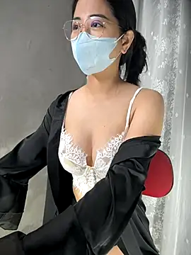 Voyerra g online show from 8, 11, 2025