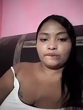 Cristal hott1 online show from 7, 2, 2026