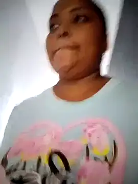 Cristal hott1 online show from 9, 4, 2026