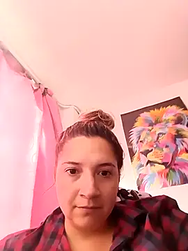 Agatha bellucci  online show from 15, 2, 2026