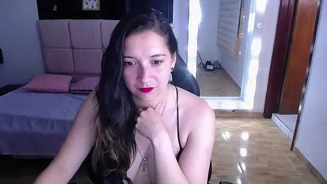 Agatha bellucci  online show from 10, 10, 2025