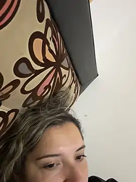 Agatha bellucci  online show from 12, 2, 2026