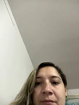 Agatha bellucci  online show from 3, 3, 2026