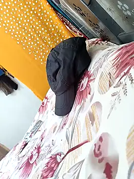 Snapshot of Bio-teacher chatting on 15, 11, 2025 Bio-teacher online show from 15, 11, 2025