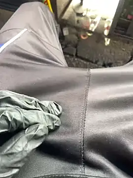 diegoand0911 online show from 5, 4, 2026