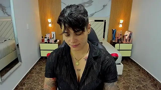 KAROLLJONES1 online show from 16, 10, 2025