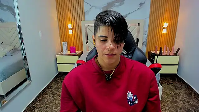 KAROLLJONES1 online show from 9, 3, 2026