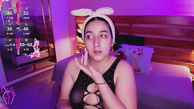 ambar lover online show from 8, 11, 2025