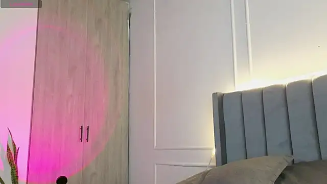 Snapshot of Ice_Princess_ chatting on 28, 11, 2025 Ice Princess online show from 28, 11, 2025