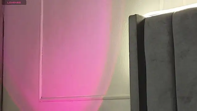 Snapshot of Ice_Princess_ chatting on 11, 11, 2025 Ice Princess online show from 11, 11, 2025