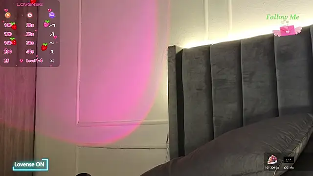 Snapshot of Ice_Princess_ chatting on 2, 11, 2025 Ice Princess online show from 2, 11, 2025