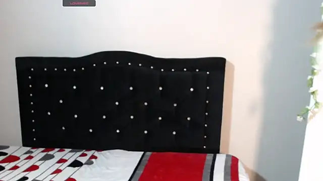 Snapshot of Angel_Megan chatting on 7, 10, 2025 Angel Megan online show from 7, 10, 2025