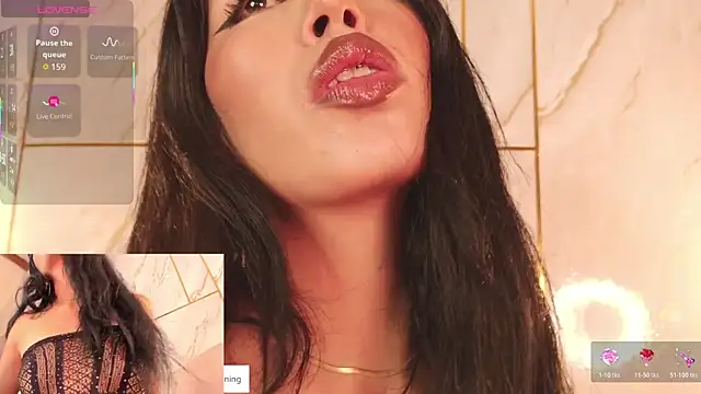 Miss Charlottet online show from 22, 3, 2026