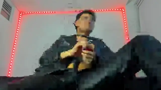 Alexxx savage online show from 18, 12, 2025