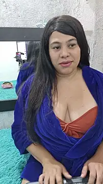 ALMAWHITE online show from 5, 12, 2025