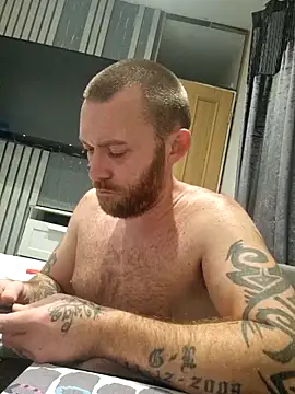 Snapshot of Mikeh609 chatting on 5, 11, 2025 Mikeh609 online show from 5, 11, 2025