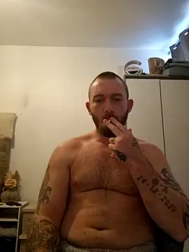 Snapshot of Mikeh609 chatting on 23, 10, 2025 Mikeh609 online show from 23, 10, 2025