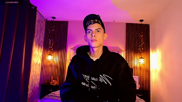 Room 69x online show from 24, 4, 2026