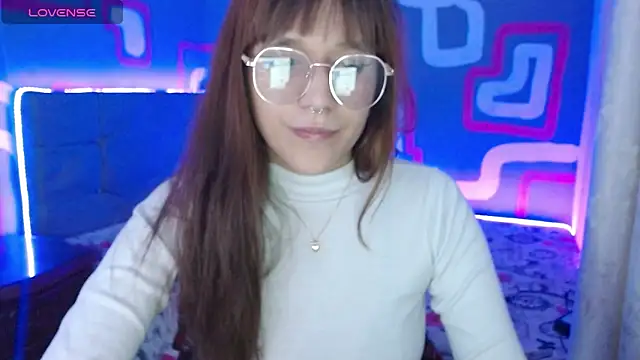 zara erotik online show from 30, 9, 2025