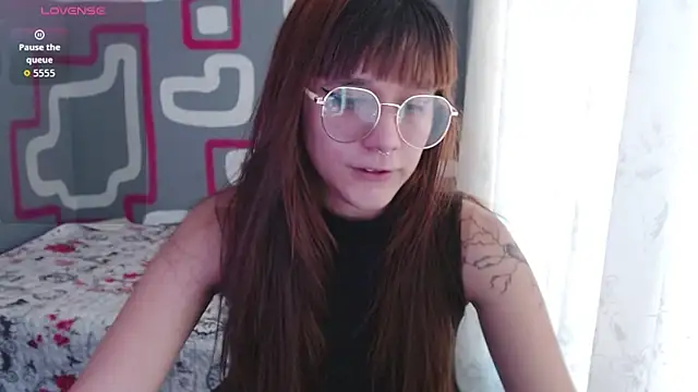 zara erotik online show from 23, 9, 2025