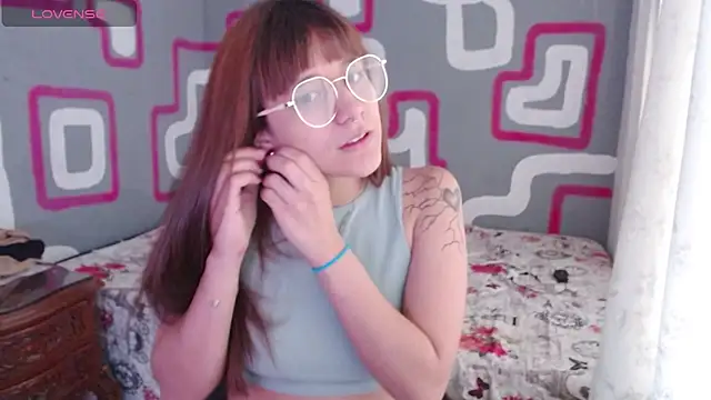 zara erotik online show from 24, 9, 2025