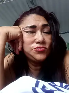 linda luna29 online show from 11, 1, 2026