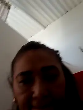 linda luna29 online show from 2, 11, 2025