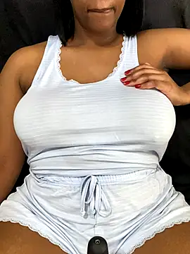 Sipsdoll online show from 7, 1, 2026