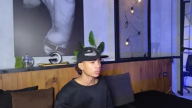 AlanCutee online show from 21, 4, 2026