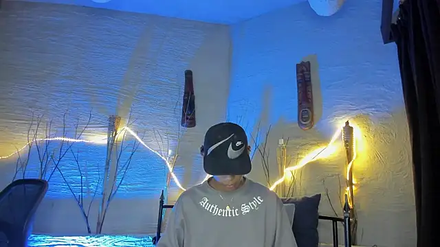 AlanCutee online show from 5, 4, 2026